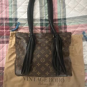 Louis Vuitton Brown Monogram Shoulder Bag Vintage Boho Bags